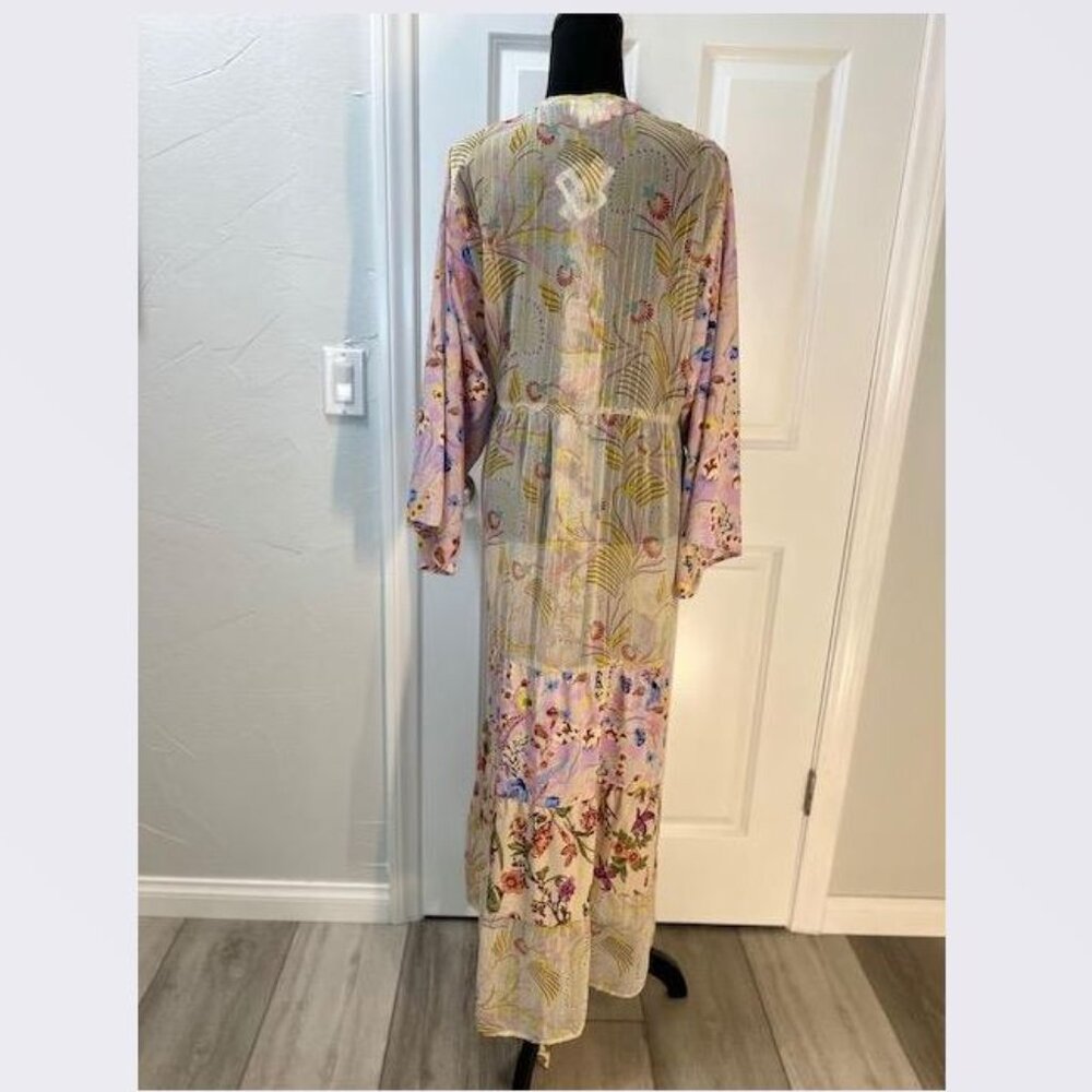 Anthropologie Dani Floral Kimono / Robe in Pink Motif - One Size - NWT - Picture 6 of 7
